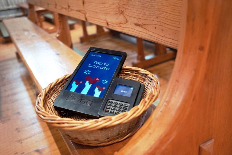 Pass around donation machines for churches Dona